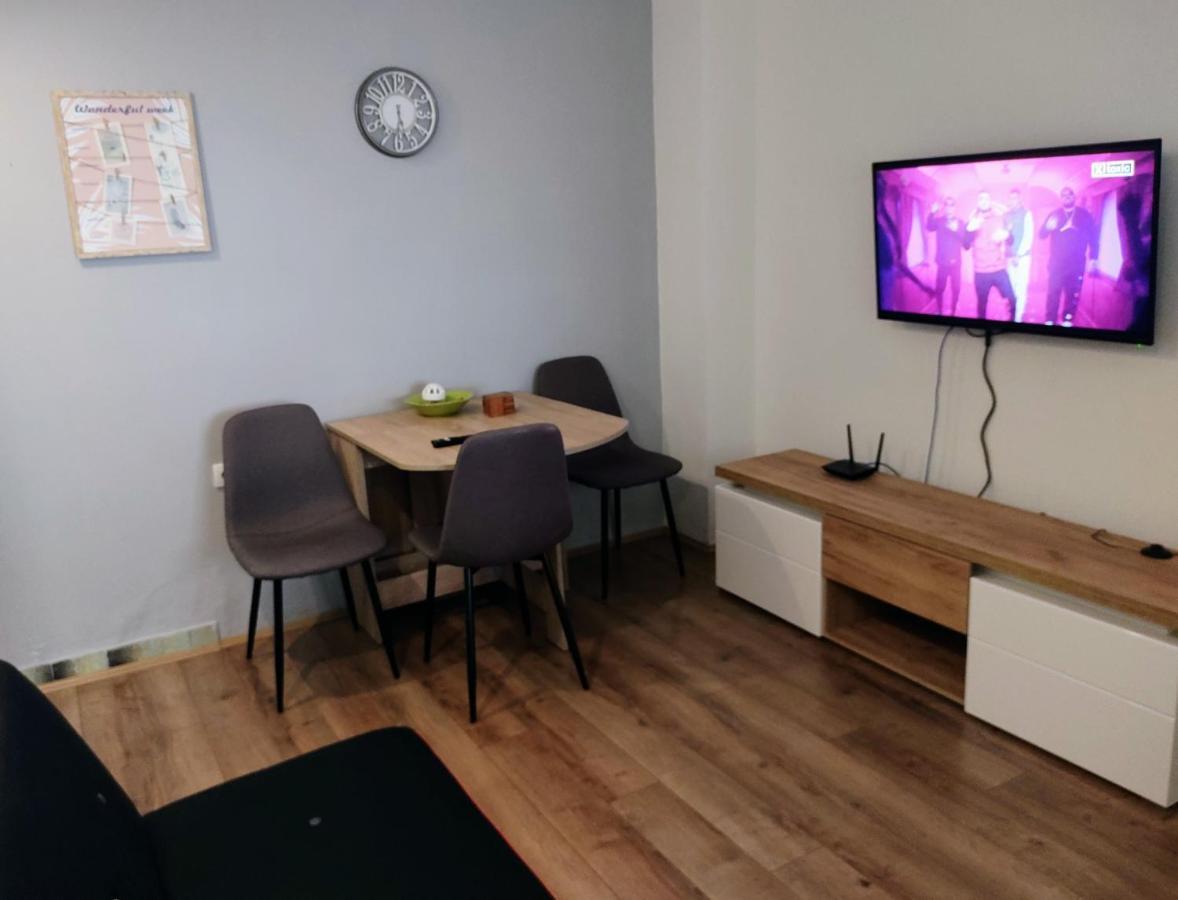 Apatin Apartman מראה חיצוני תמונה